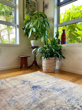 Load image into Gallery viewer, Vintage Area Rug