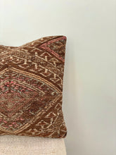 Load image into Gallery viewer, Kilim Cushion Cover - 40x40cm
