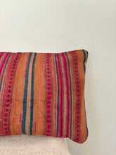 Load image into Gallery viewer, Kilim Cushion Cover - 60x40cm
