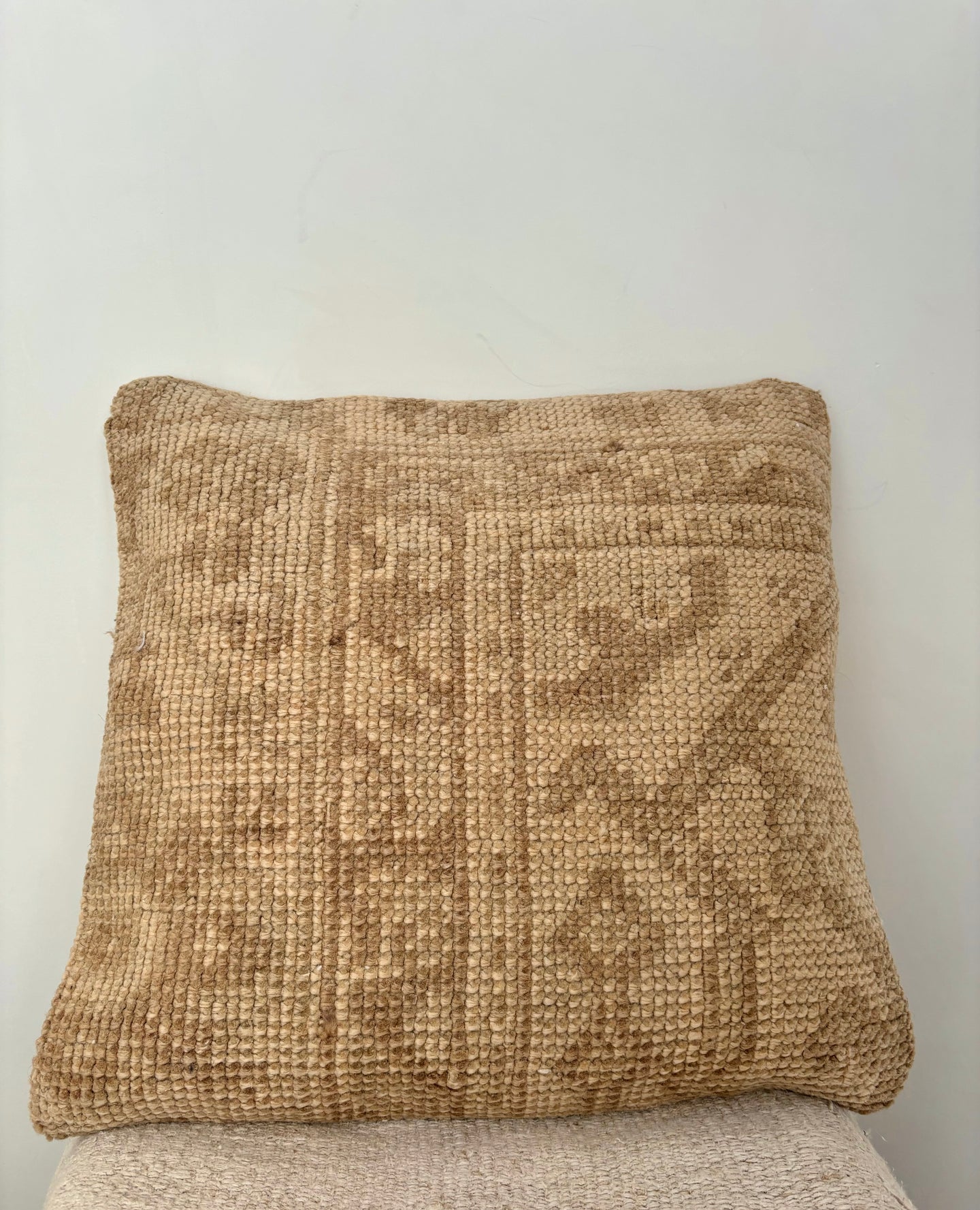 Vintage Carpet Cushion Cover - 40x40cm
