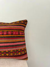 Load image into Gallery viewer, Kilim Cushion Cover - 40X40cm
