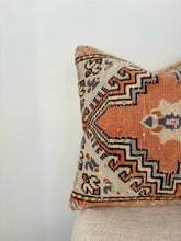 Load image into Gallery viewer, Kilim Cushion Cover - 40x40cm
