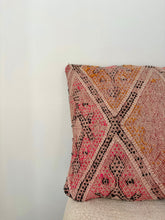 Load image into Gallery viewer, Kilim Cushion Cover - 40x40cm
