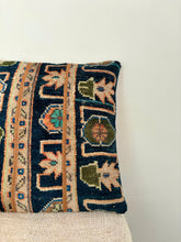 Load image into Gallery viewer, Kilim Cushion Cover - 40x40cm
