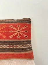 Load image into Gallery viewer, Kilim Cushion Cover - 40x40cm
