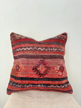 Load image into Gallery viewer, Kilim Cushion Cover - 40x40cm
