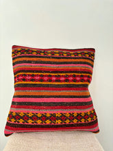 Load image into Gallery viewer, Kilim Cushion Cover - 40x40cm
