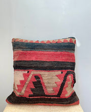 Load image into Gallery viewer, Kilim Cushion Cover - 40x40cm
