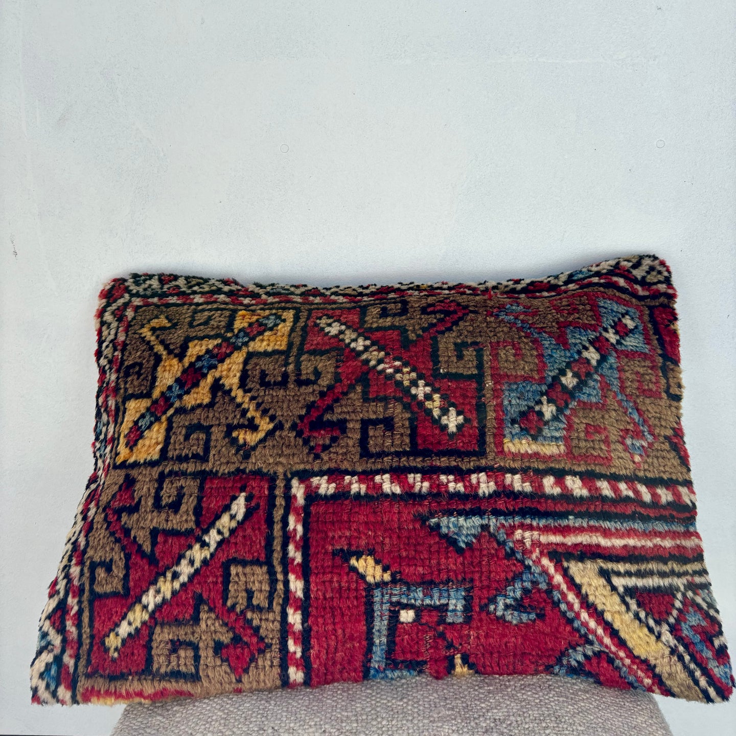 Vintage Carpet Cushion Cover - 50x30cm