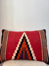 Load image into Gallery viewer, Kilim Cushion Cover - 60x40cm
