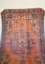 Load image into Gallery viewer, Vintage Area Rug
