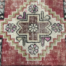 Load image into Gallery viewer, Vintage Rug Small
