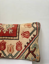 Load image into Gallery viewer, Vintage Carpet Cushion Cover - 60x40cm
