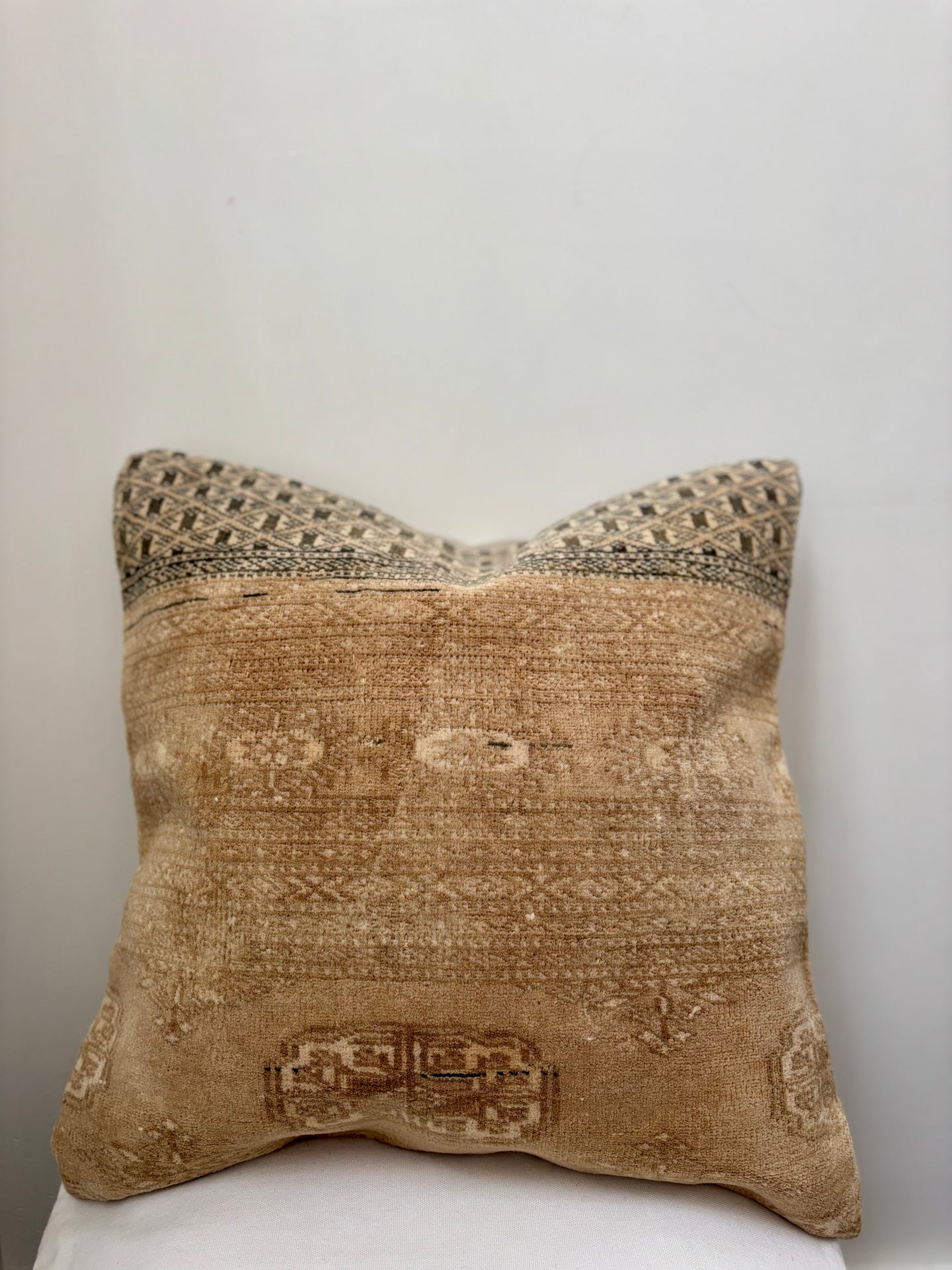 Vintage Carpet Cushion Cover - 45x45cm