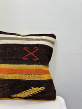 Load image into Gallery viewer, Kilim Cushion Cover - 40x40cm
