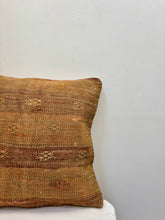 Load image into Gallery viewer, Kilim Cushion Cover - 40x40cm
