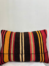 Load image into Gallery viewer, Kilim Cushion Cover - 60x40cm

