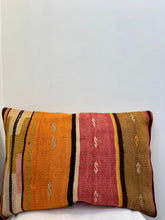 Load image into Gallery viewer, Kilim Cushion Cover - 60x40cm
