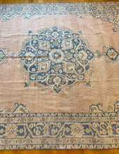 Load image into Gallery viewer, Vintage Area Rug
